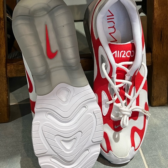 Red and white shoes size 11 nike max - Picture 2 of 3